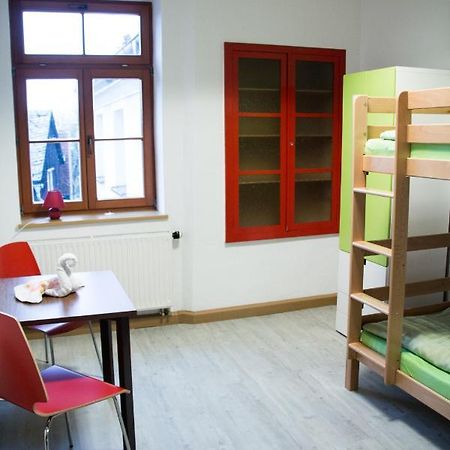 Teichcamp Hostel Grosshartmannsdorf Exterior photo